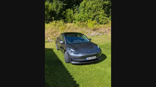 TESLA Model 3 Long Range AWD