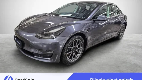 TESLA Model 3 LR AWD 614km / AP / Premium / V.Pumpe / Krok / 1-eier++