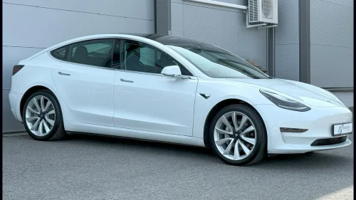 TESLA Model 3 Long Range/AWD/Premium/Skinn/ACC/Autopilot/Pano/Pen bil