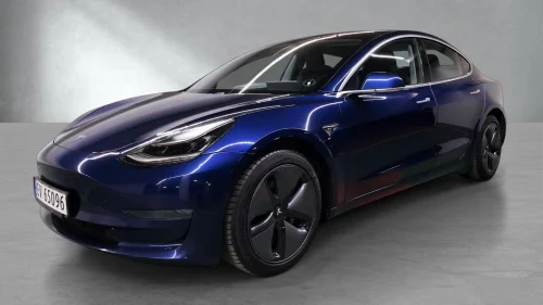 TESLA Model 3 Long Range AWD // Autopilot // Skinn // S+V hjul