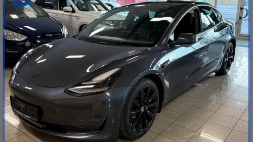 TESLA Model 3 LONG RANGE 560KM 4X4/AUTOPILOT/PANORAMA/SKINN++