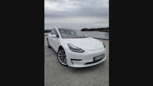 TESLA Model 3 Long Range AWD