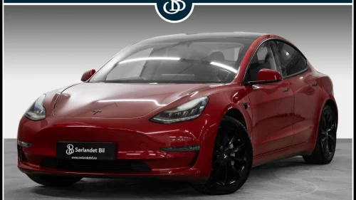 TESLA Model 3 LONG RANGE AWD / LAV KM! / AUTOPILOT / PREMIUM / 19"