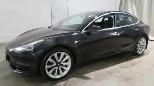 TESLA Model 3 AWD AUTOPILOT KAMERA PANORAMA NAVI PREMIUM LYD