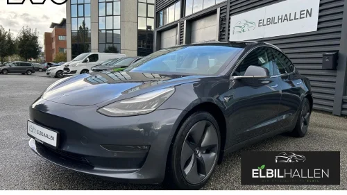 TESLA Model 3 LONG RANGE AWD/KUN 82.000 KM/AUTOPILOT/PREMIUM/NETFLIX+