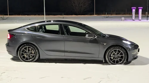 TESLA Model 3 LONG RANGE AWD | UTVIDET TESLA-GARANTI TIL 2027