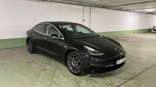 TESLA Model 3 Long Range AWD FSD