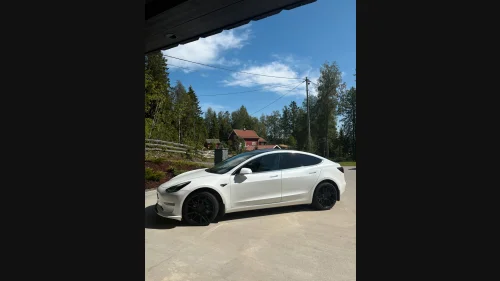 TESLA Model 3 Long Range AWD