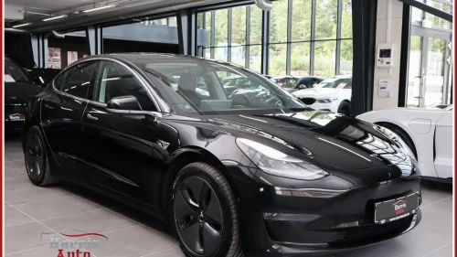 TESLA Model 3 LONG RANGE AWD /18 Aero / H-feste / FSD / 1 EIER!