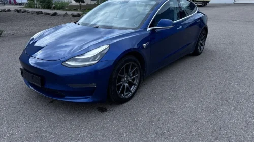 TESLA Model 3 Tesla Model 3, LONG RANGE AWD,EU-OK 3-2026,HENGERFESTE,