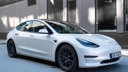 TESLA Model 3 SE KM! | Long-Range | AWD | NORSK | SKINN | KROK |
