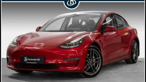 TESLA Model 3 LONG RANGE AWD / SKINN / PREMIUM LYD / KROK / NY EU!