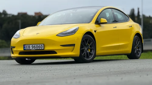 TESLA Model 3 Long Range AWD