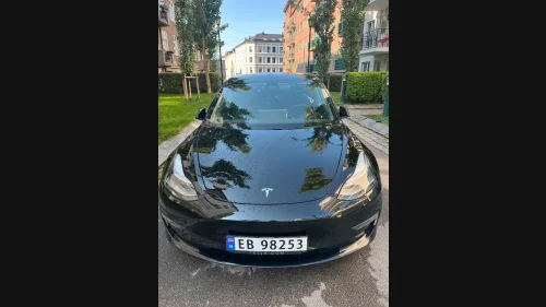 TESLA Model 3 Long Range AWD