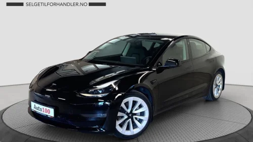 TESLA Model 3 Long Range AWD//Autopilot//EU2027/Premium/Varmepumpe/+