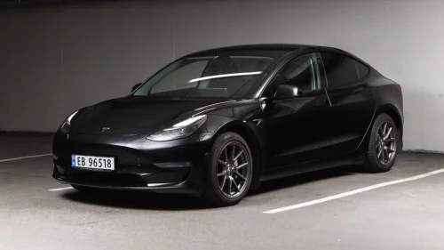 TESLA Model 3 Long Range AWD