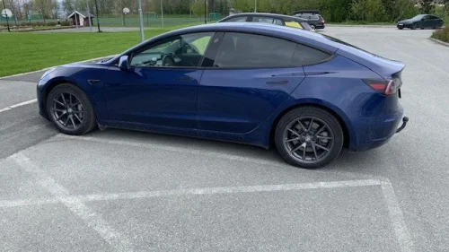 TESLA Model 3 Long Range AWD