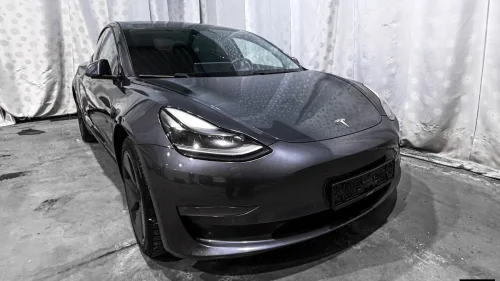 TESLA Model 3 LONG RANGE AWD HENGERFESTE FORBEDRET AUTOPILOT