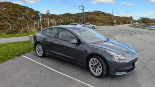 TESLA Model 3 Long Range AWD