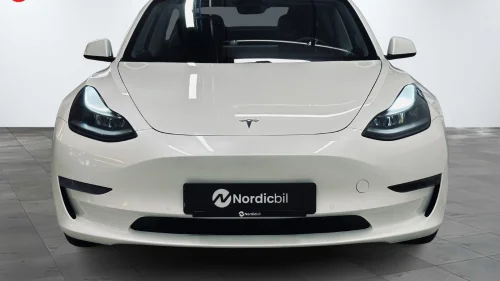 TESLA Model 3 Long Range Face lift/ FSD/1 Eier/ Hengerfeste/ V.pumpe
