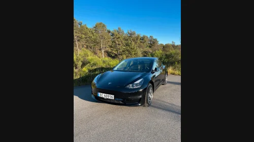 TESLA Model 3 Long Range AWD