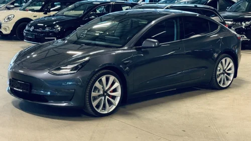 TESLA Model 3 Performance - Long Range - 4 WD - Tar innbytte