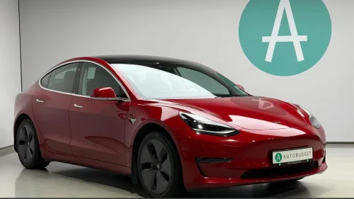 TESLA Model 3 Model 3 LR / Premium / Skinn / 560km / Dab / Pano