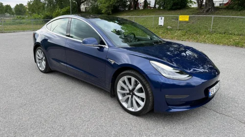 TESLA Model 3 Long Range AWD | Vinterpakke | 19" sport | 1 eier