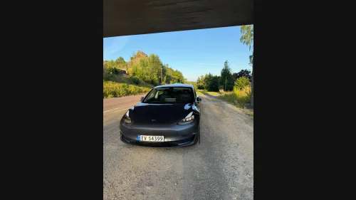 TESLA Model 3 Performance AWD