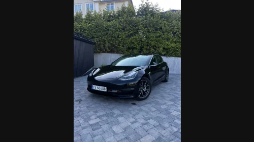 TESLA Model 3 Long Range AWD