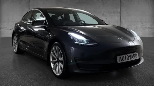 TESLA Model 3 LONG RANGE AWD PREMIUM PANO EU 03/27 INNBYTTE