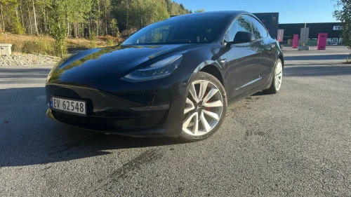 TESLA Model 3 LR AWD | Full Autopilot | Spoiler | Nye Vinterdekk