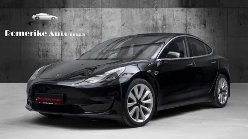 TESLA Model 3 Long Range AWD // Autopilot, 19" Sport, PremiumLyd+++