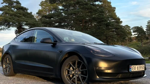 TESLA Model 3 Long Range AWD -  Tøff helfoliert sort matt- EU til -27