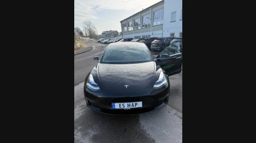 TESLA Model 3 Long Range AWD