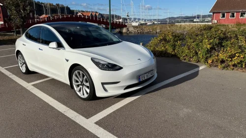 TESLA Model 3 Long Range AWD