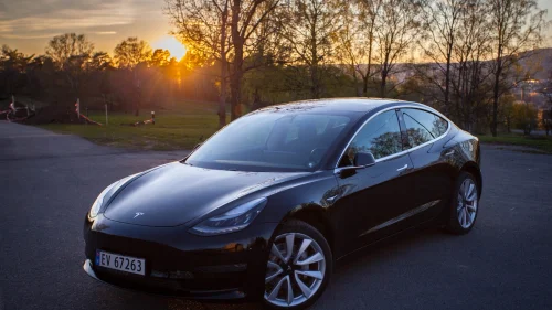 TESLA Model 3 Long Range AWD/garantiutvidelse/h-feste/nye bremser