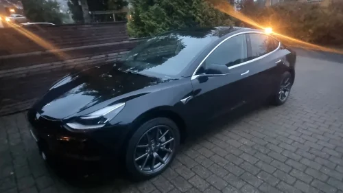 TESLA Model 3 Long Range AWD with Tow Hitch + Extras