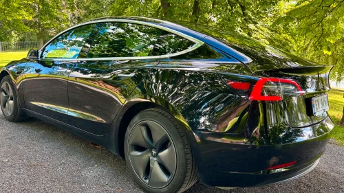 TESLA Model 3 NYTT BATT!|Long Range|4X4|Autopilot|360K|Skinn|EU OK