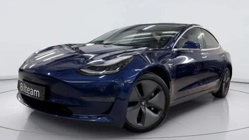 TESLA Model 3 Long Range AWD |Skinn | AP | R-kamera | EU 07.27 OUTLET