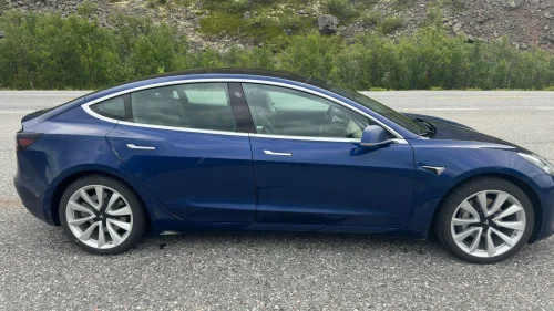 TESLA Model 3 Long Range AWD 560 KM ENEIERS//ACC/PANO/KAMERAER