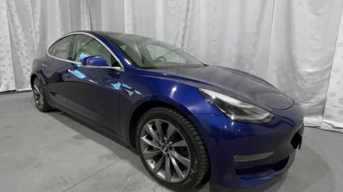 TESLA Model 3 LRDM AWD HENGERFESTE PANORAMA PREMIUM LYD & INTERIØR