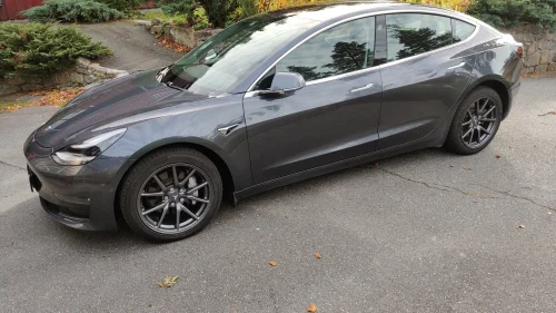 TESLA Model 3 Long Range AWD