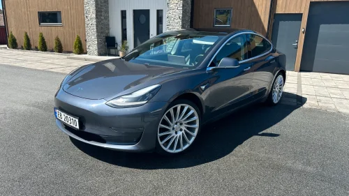 TESLA Model 3 Long Range AWD