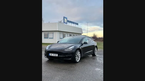 TESLA Model 3 Long Range AWD