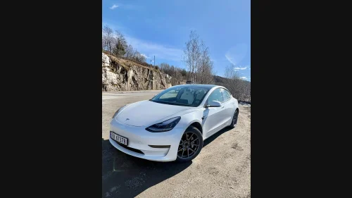 TESLA Model 3 Long Range AWD
