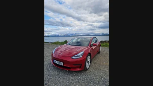 TESLA Model 3 LR AWD Garanti/NAF-test/Krok/Varmepumpe