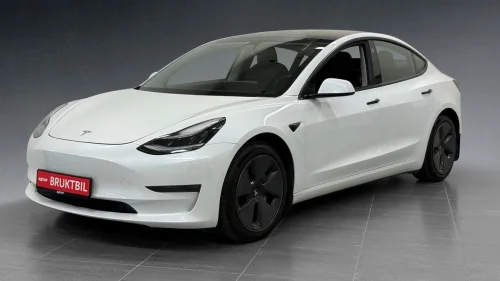 TESLA Model 3 Long Range - 4X4 - Hengerfeste