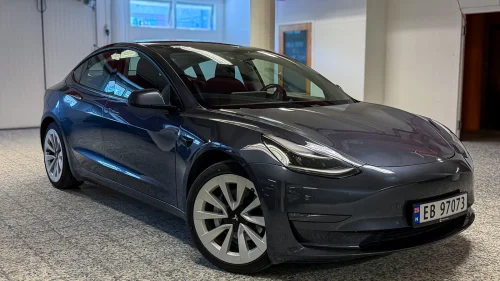 TESLA Model 3 Long Range AWD