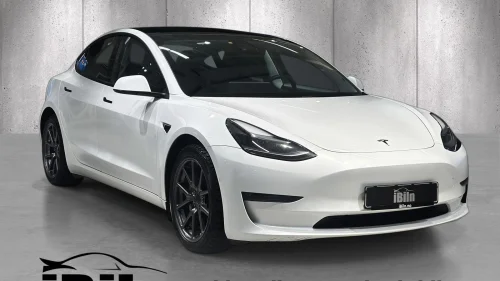 TESLA Model 3 LongRange AWD, Hengerfeste, Lang EU, Appstyring++